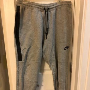 Nike Fleece Tech Joggers